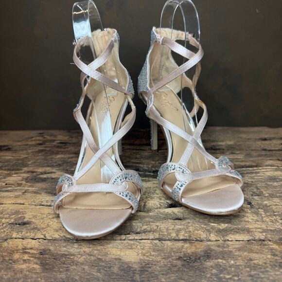 Jewel by Badgley Mischka Rhinestone Heels Pumps Stilettos Strappy Women's 8.5 - Picture 2 of 11